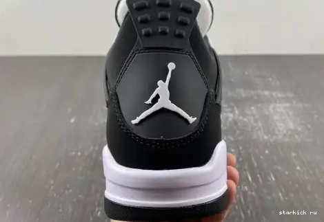 4 RETRO FQ8135-001 AIR THUNDER WHITE FQ8135-001  JORDAN 0504